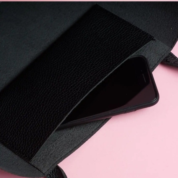 Vince Camuto Luck Tote Black and Grey - Picture 3 of 8